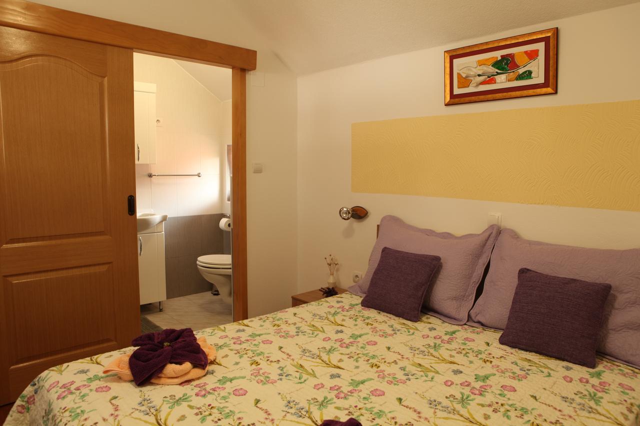 Guesthouse Samolov Vrhovine 外观 照片