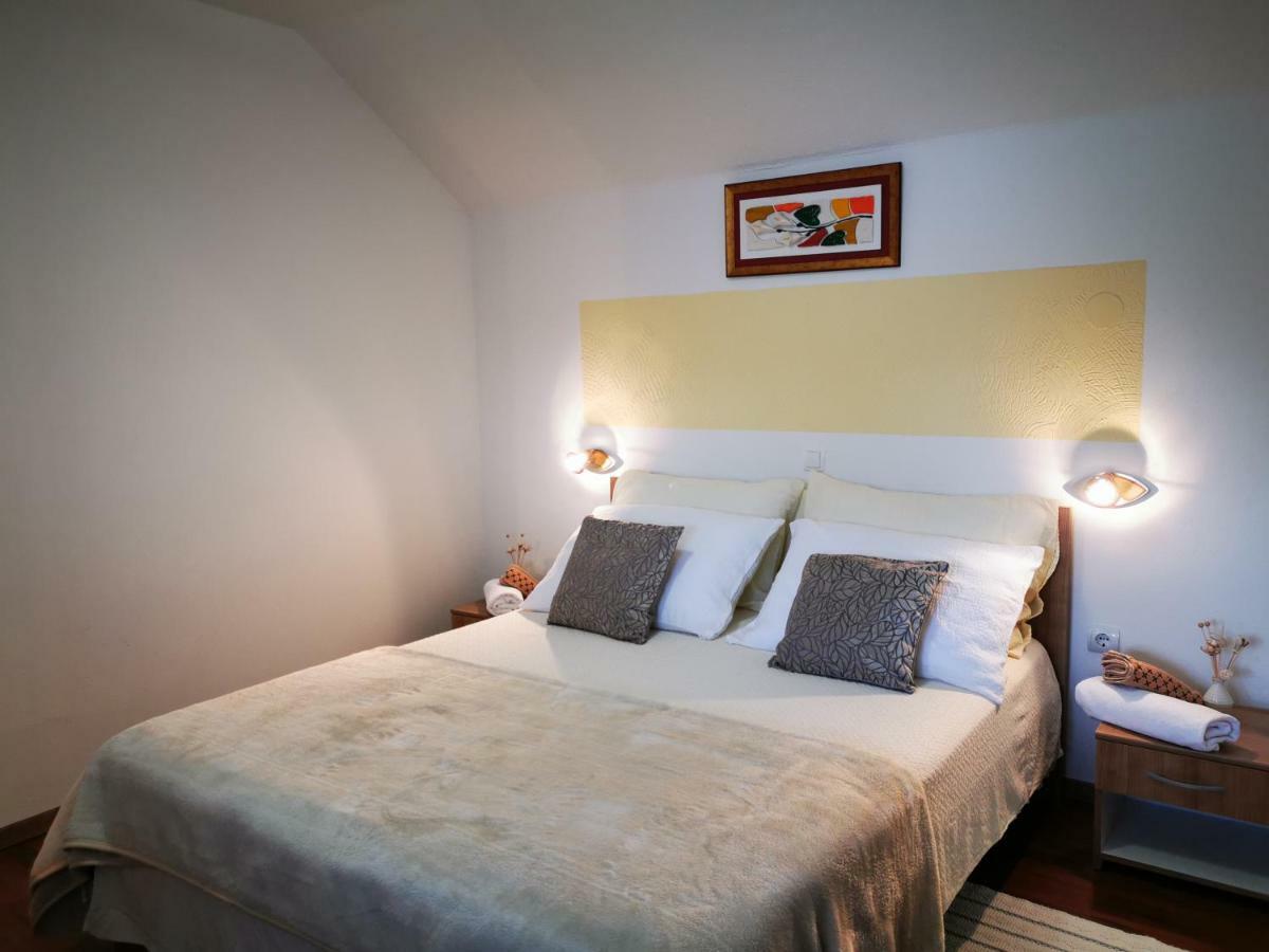Guesthouse Samolov Vrhovine 外观 照片